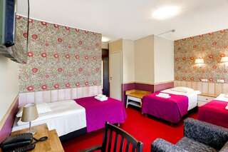 Отель Lavendel Spa Hotel Таллин Трехместный номер с доступом в спа-центр-3